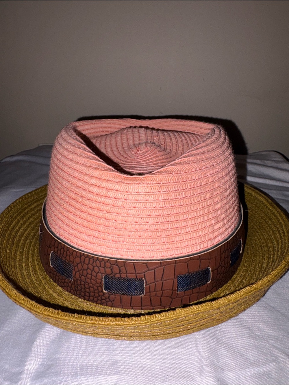 Stacey Adams Two-Tone Straw Fedora Hat in Peach and Mustard